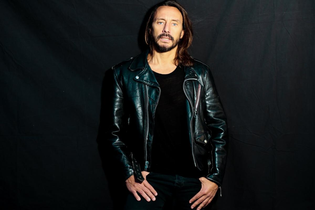 Bob Sinclar. DR