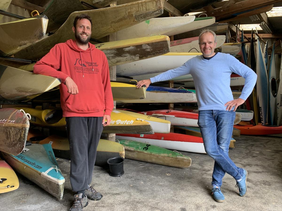 Les deux éducateurs sportifs du club. Claude Le Moal (à droite) est au club depuis ses huit ans. Il a été rejoint depuis peu par Geoffrey Le Royer (photo DR).