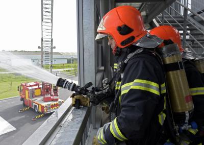 Séance d&#039;entrainement pour les pompiers de Lamballe au sein du Centre d&#039;incendie et de secours. 