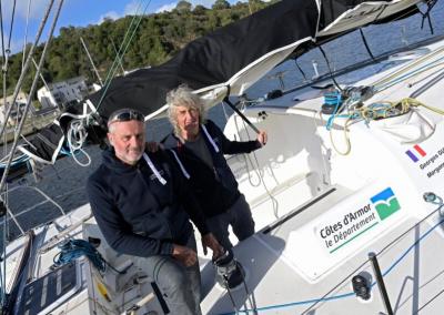 Morgann Pinson et Georges Guiguen, les deux Costarmoricains membres de l&#039;équipage Terre Exotique. Photo : Thierry Jeandot.