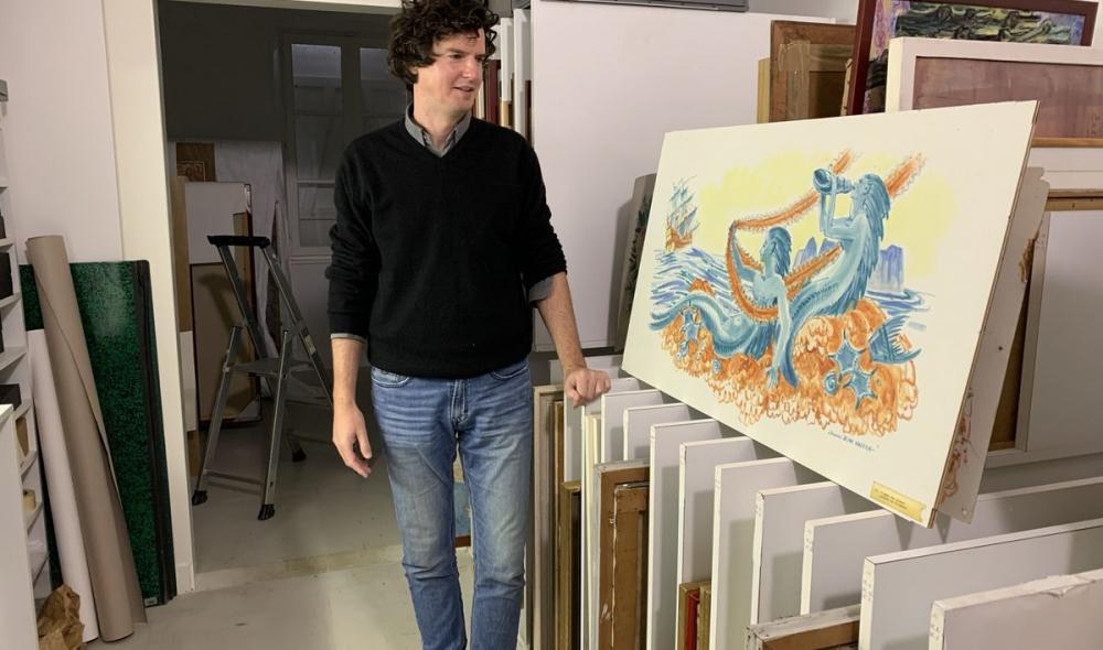 Frédéric Bonnor, directeur des Musées de Dinan, est le gardien des lieux qu'il contribue à faire vivre une grande partie de l'année. Ici, la réserve accueillant le fonds d'ateliers d'Yvonne Jean-Haffen, qui comporte quelque 4 000 œuvres de toute nature (photo DR).